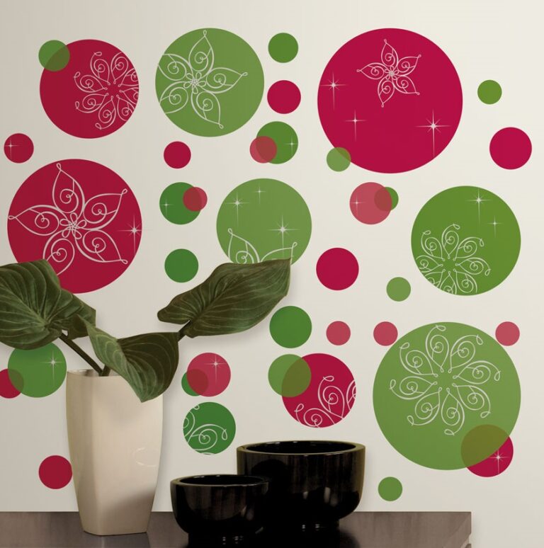 Re-useable christmas dot decal